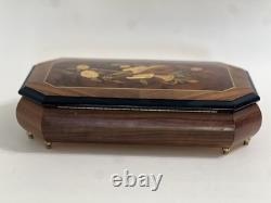 Reuge Large Music Jewelry Box WithKey 1.36 Note MVT- Waltz of the Flowers