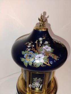 Reuge Lipstick Cigarette Music Carousel Plays Love Story