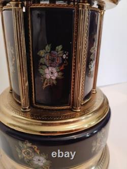 Reuge Lipstick Cigarette Music Carousel Plays Love Story
