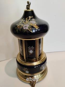 Reuge Lipstick Cigarette Music Carousel Plays Love Story