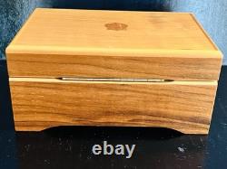 Reuge Music Box 2 Minuets Mozart & Boccherini CH 2/28-22801 PRISTINE! SEE VIDEO