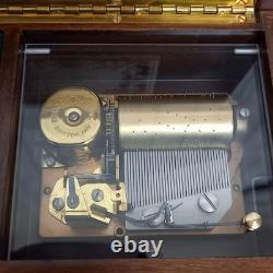 Reuge Music Box 36 Valve With Accessory Holder