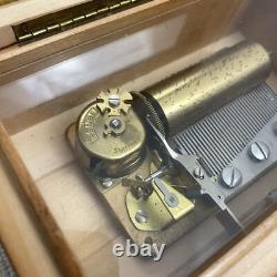 Reuge Music Box 3/36 Danube, Minuet, Vienna Made in Switzerland