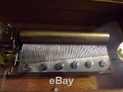 Reuge Music Box 3/72 SEE VIDEO