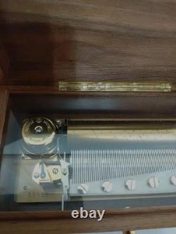 Reuge Music Box CH3 72 notes, walnut, Pachelbel, Song Canon