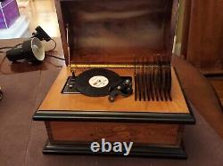 Reuge Music Box Treasure Chest 4-1/2 Disc Movement With Set of Six Discs Inlay