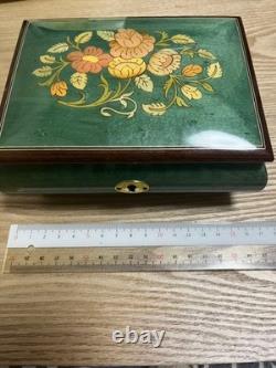 Reuge Music Box Wooden Jewelry Box Key Vintage Floral Switzerland Style