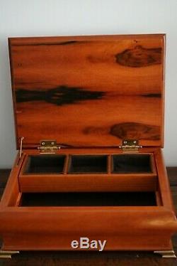 Reuge Music Switzerland Jewelry Box 15x12x5 Reuge 10256 72 Notes