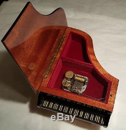 Reuge Music W. A. Mozart Musical Jewelry Piano Box Playing Magic Flute