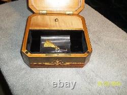 Reuge Musical Jewelry Box 18 Note Excellent Condition 18 Variation