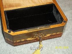 Reuge Musical Jewelry Box 18 Note Excellent Condition 18 Variation