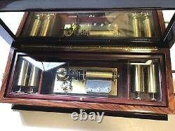 Reuge Outstanding Hand Inlayed Wood Interchangeable 5 Cylinder 50 Note Music Box
