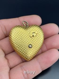 Reuge STE-CROIX-SWISS Yellow Gold Tone Heart Shape Vintage Musical Pendant