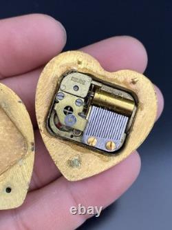 Reuge STE-CROIX-SWISS Yellow Gold Tone Heart Shape Vintage Musical Pendant