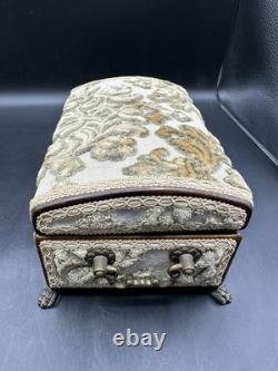 Reuge Sainte Croix CH 4/50 Tapestry Music Box 4 Songs Edelweiss WithKey 45072