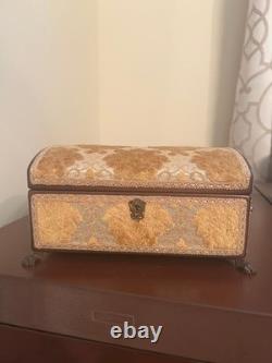 Reuge Sainte-Croix Music Box Tapestry 1056 ABCD 4/50 Plays 4 songs