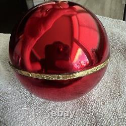 Reuge Sainte Croix Red Christmas Ball Music Box Good Working Silent Night VTG