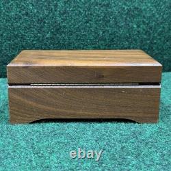 Reuge Sainte Croix Vintage Swiss 2/50 Music Box Edelweiss Working