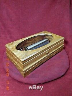 Reuge Sainte-croix Hand Crafted Spanish Olivewood 6-tune 41-note Music Box
