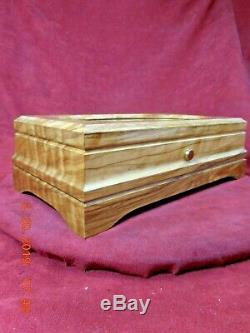 Reuge Sainte-croix Hand Crafted Spanish Olivewood 6-tune 41-note Music Box