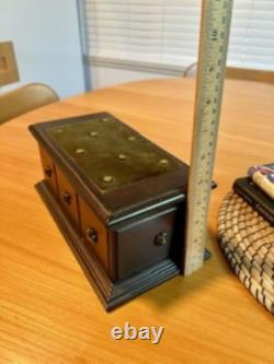 Reuge St Croix 50/4 Vintage Swiss Music Jewelry Box Wood Green Velvet Lining