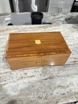 Reuge Ste-croix Ch 4/50 Wood Music Box Works Great Condition Minor Chip
