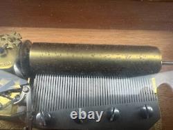 Reuge Swiss Switzerland Burlwood Wind Up Music Box