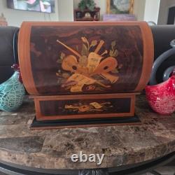 Reuge Treasure Chest 4.5 Disc Movement Music Box With Set of Ten Discs