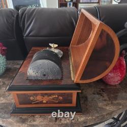 Reuge Treasure Chest 4.5 Disc Movement Music Box With Set of Ten Discs