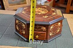 STUNNING Vintage Large SWISS Reuge Music & Jewelry Box Octagon Made in Italy