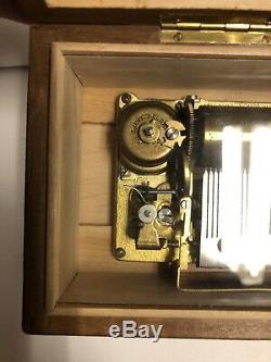 SWISS REUGE Music Box Switzerland 4 Airs 4 Songs in Great Working Condition