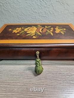 Sorrento Reuge Music Traditional Music Box + Key 36 Note Edelweiss Lara's Theme