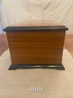 Switzerland Reuge Inlaid Case 72 Note 5 Cylinder 15 Songs Music Box 1989 Beauty