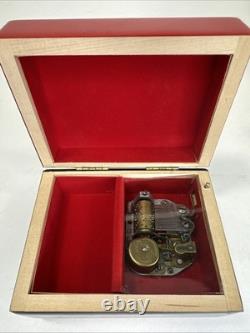 University Of Georgia Bulldogs Music Box (Fight Song) Reuge Switzerland