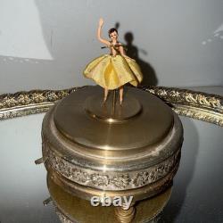 VINTAGE CODY DANCING BALLERINA MUSIC BOX Plays And Spins Tested