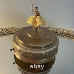 VINTAGE CODY DANCING BALLERINA MUSIC BOX Plays And Spins Tested