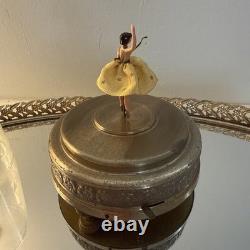 VINTAGE CODY DANCING BALLERINA MUSIC BOX Plays And Spins Tested