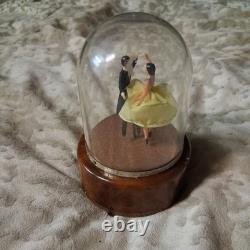 VINTAGE REUGE DANCING COUPLE BALLERINA MUSIC BOX Motion Up Down Beautiful Works