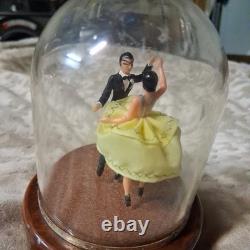VINTAGE REUGE DANCING COUPLE BALLERINA MUSIC BOX Motion Up Down Beautiful Works