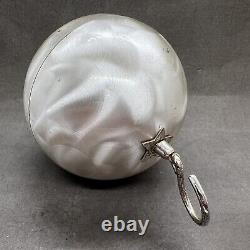 VINTAGE REUGE STE CROIX SWISS Shimmering Silver White MUSIC BOX BALL ORNAMENT