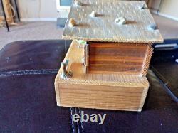 VINTAGE REUGE SWISS YODEL WOOD CHALET DANCING BALLERINA MUSIC BOX Happy Wanderer