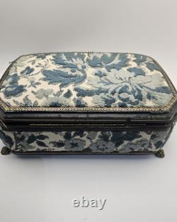 VNTG Italian Upholstered Jewelry REUGE Music Box Plays Love Story Lock & Key