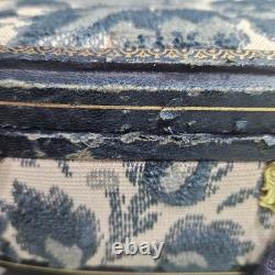 VNTG Italian Upholstered Jewelry REUGE Music Box Plays Love Story Lock & Key