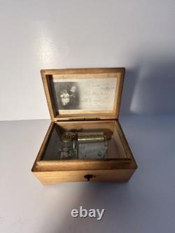 VTG REUGE MUSIC BOX SAINT CROIX SWITZERLAND 2 Tunes Excellent, Works
