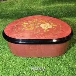 VTG Reuge Italian Handmade Wooden Music Box Sorentto Pink Heart Shaped Box EUC