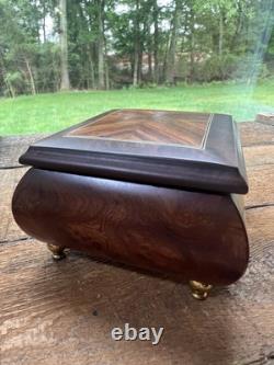 VTG Reuge Music Box Burlwood Inlay Plays Music of the Night Swiss Model 6309