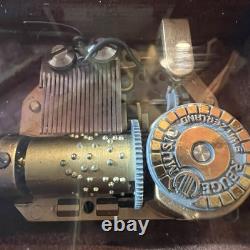 VTG Reuge Music Box Burlwood Inlay Plays Music of the Night Swiss Model 6309