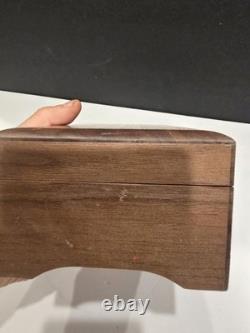 VTG Swiss Reuge Saint-Croix 976 ABCF 4/50 Wooden Music Box Tested Working (7)