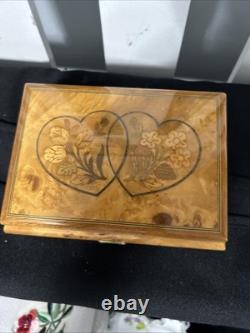 VTG wooden music&jewelry box, Italy, burlwood exterior. Red velvet Inside