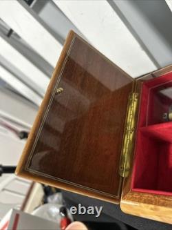 VTG wooden music&jewelry box, Italy, burlwood exterior. Red velvet Inside